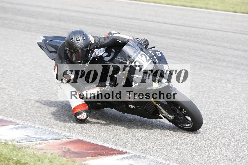 /24 08.06.2025 TZ Motorsport ADR/Gruppe gruen/92